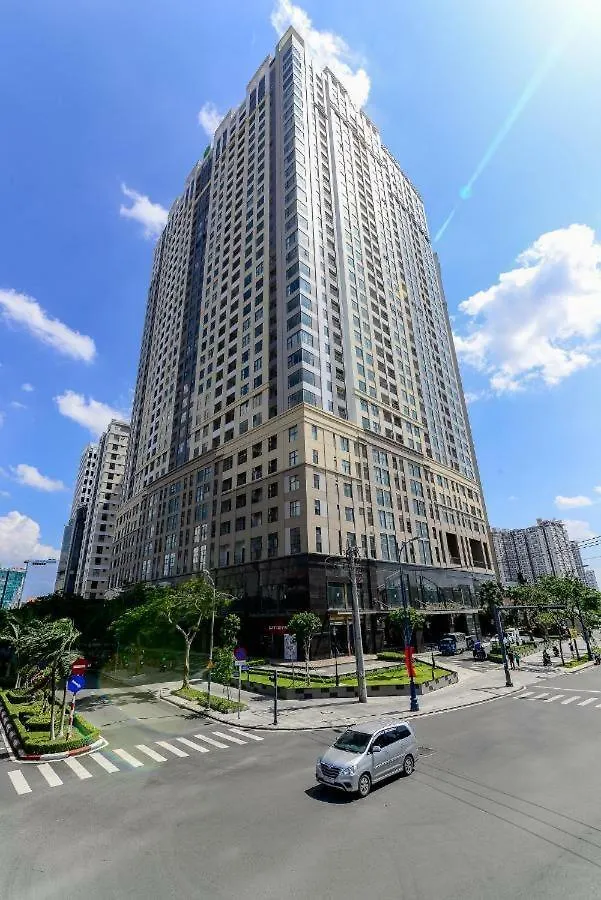 Appartement New Luxury 2 Bedroom Saigon Royal Condo 4 Pax , Near District 1,Vietnam Ap13 Ho Chi Minh-stad